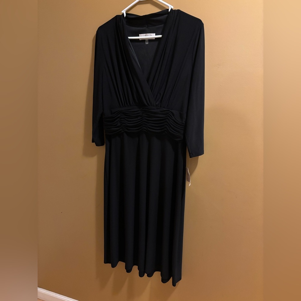 ⭐️⭐️Kasper Black Long Sleeve Dress